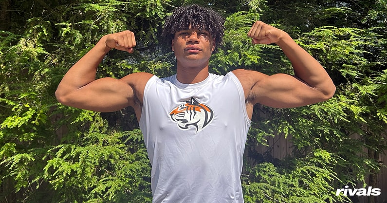 Mekai Brown 1 copy 1.jpg