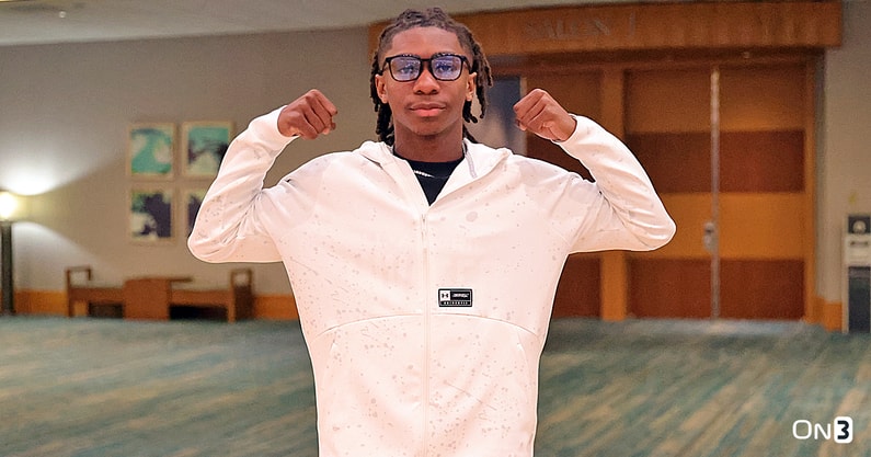 Naeem Burroughs 2 copy 1.jpg