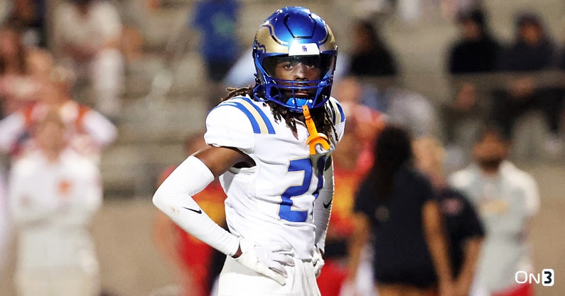 Ca'Ron Williams 6 copy 1.jpg