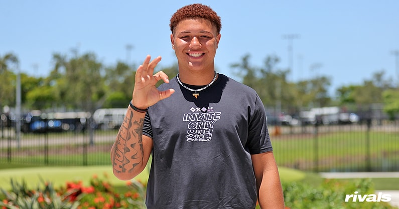 Zane Rowe 4 copy 1.jpg