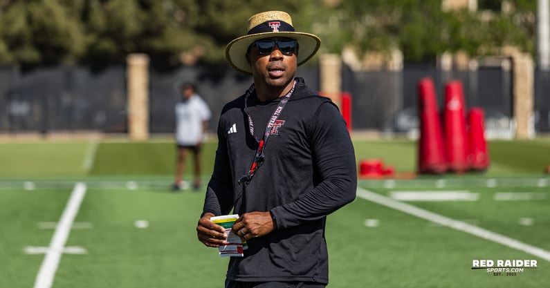 Texas Tech CB coach Darcel McBath