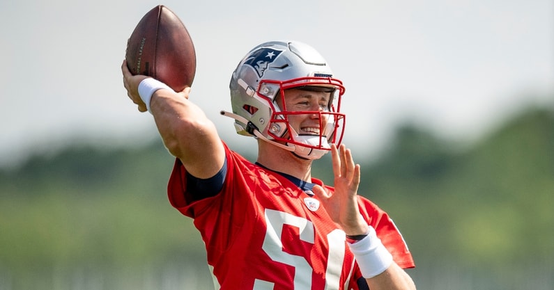 mac-jones-earning-respect-new-england-patriots-training-camp-cam-newton
