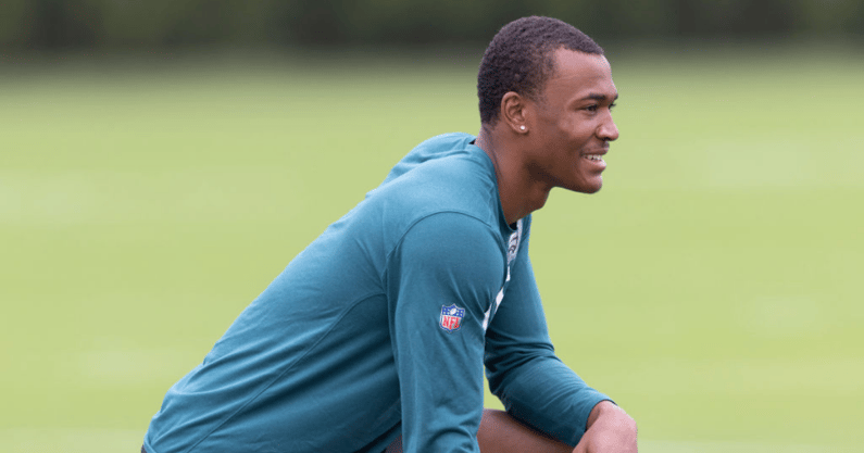 DeVonta-Smith-suffers-minor-injury-listed-week-to-week