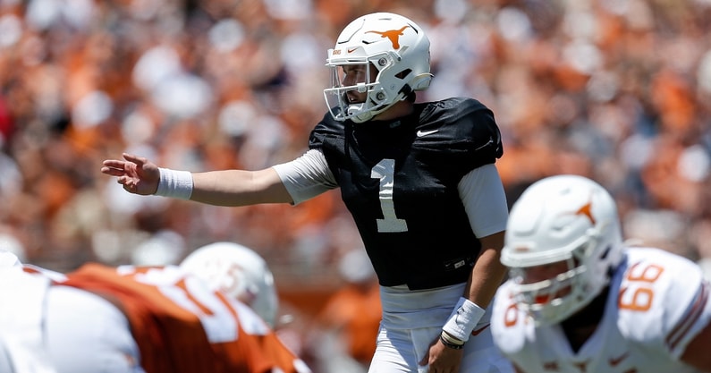 casey-thompson-hudson-card-texas-longhorns-quarterback-competition-steve-sarkisian