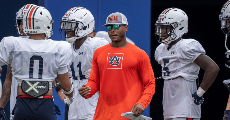 exclusive-photo-gallery-auburn-fall-camp