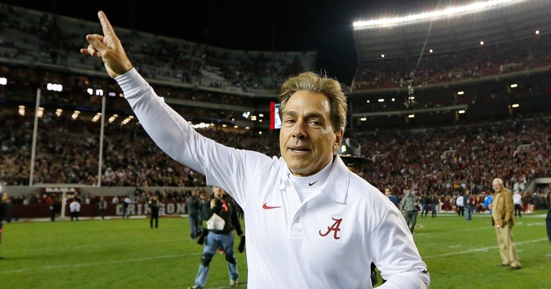 at Bryant-Denny Stadium on November 9, 2013 in Tuscaloosa, Alabama.