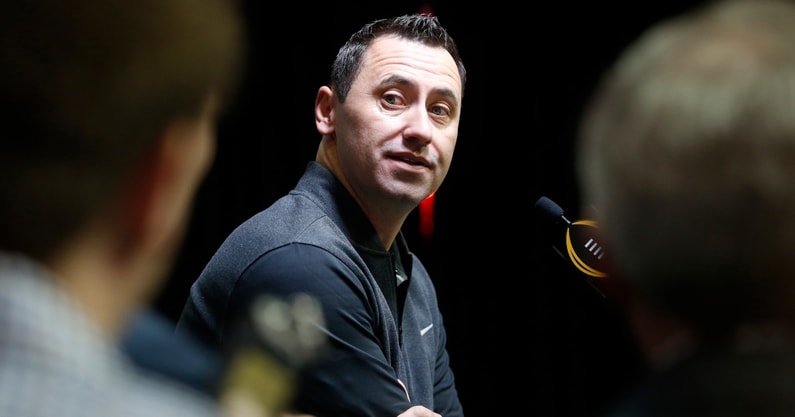 steve-sarkisian-provides-update-texas-quarterback-competition-hudson-card-casey-thompson