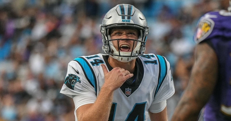 watch-sam-darnold-throws-touchdown-pass-against-the-steelers
