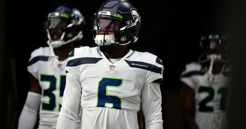 Seahawks-coach-Pete-Carroll-offers-thoughts-Quandre-Diggs-miss-practice