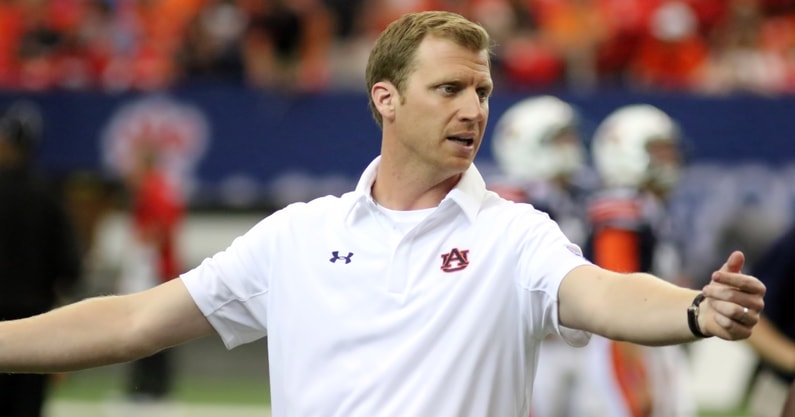 nick-saban-impressed-former-auburn-tigers-offensive-coordinator-rhett-lashlee-miami-hurricanes-offen