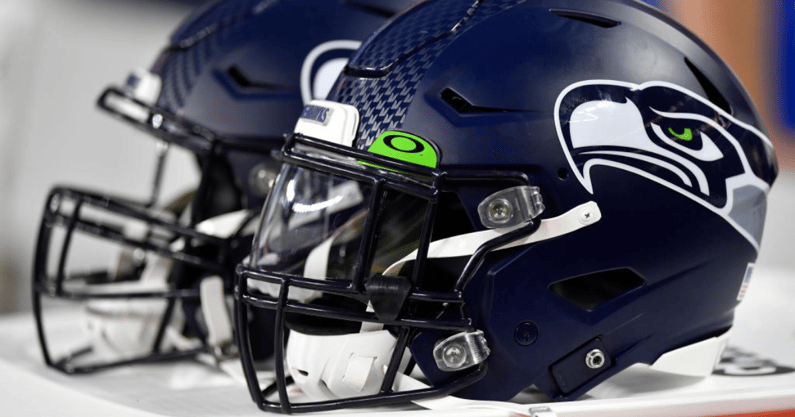 seattle-seahawks-running-back-rashaad-penny-scores-first-touchdown-of-season