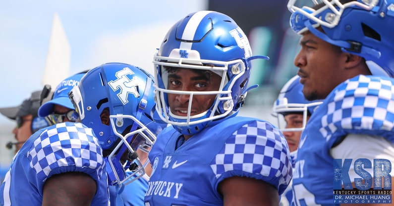 kentucky-football-ap-coaches-polls