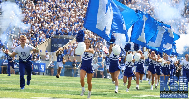 Kentucky-hosts-Missouri-Kroger-Field