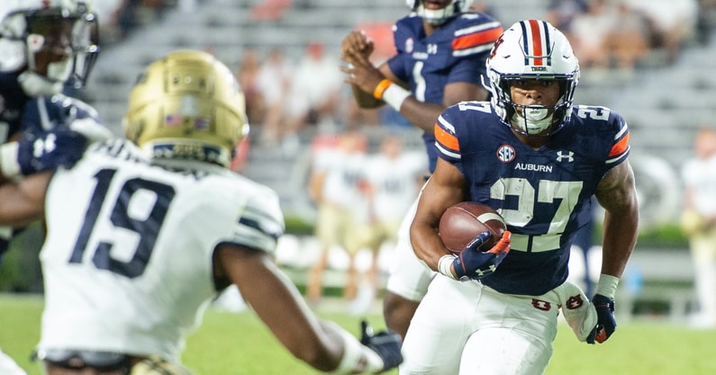 watch-auburn-tigers-rb-jarquez-hunter-breaks-longest-run-in-program-history