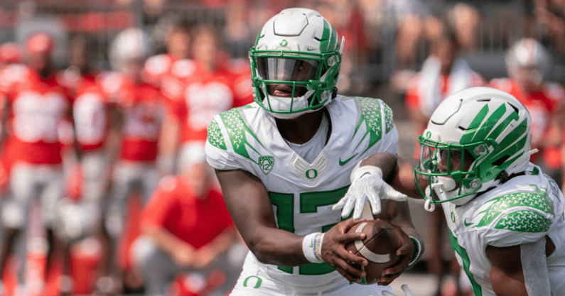 with-win-over-ohio-state-anthony-brown-proves-can-lead-oregon-ducks-great-things