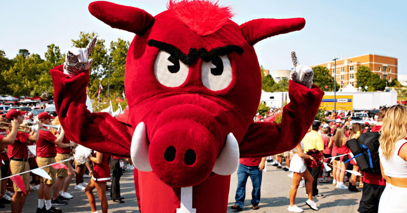 beaten-down-in-the-box-texas-vs-arkansas-breakdown