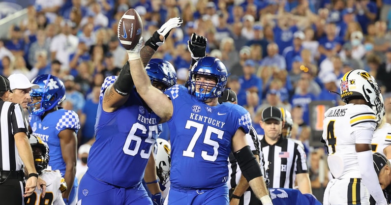 eli-cox-broke-a-10-year-scoring-drought-with-game-winning-touchdown