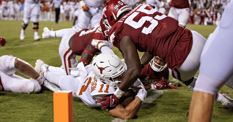 inside-the-gameplan-adjusting-against-rice-Casey-Thompson