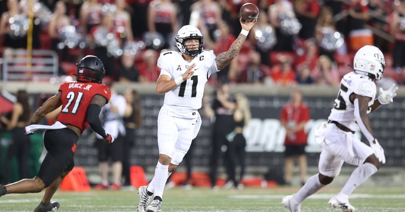 ucf-knights-starting-quarterback-dillon-gabriel-announces-out-indefinitely-shoulder-injury-fractured