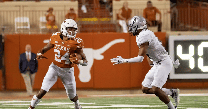 texas-perimeter-emphasis-boosts-entire-offense-versus-rice