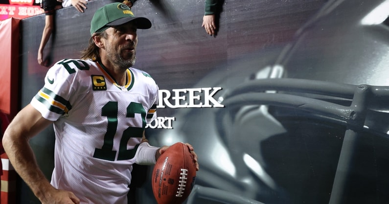 aaron-rodgers-gets-romantic-about-game-winning-drive-vs-san-francisco-49ers-green-bay-packers