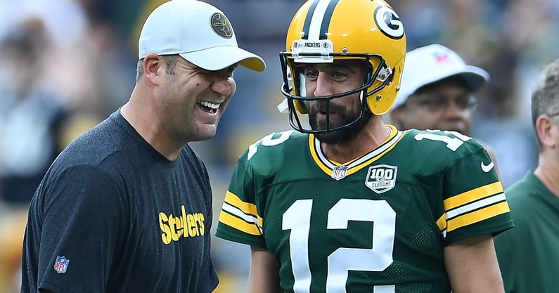 aaron-rodgers-ben-roethlisberger-could-pass-hall-of-fame-quarterbacker-in-passing-marks-dan-marino-green-bay-packers-pittsburgh-steelers