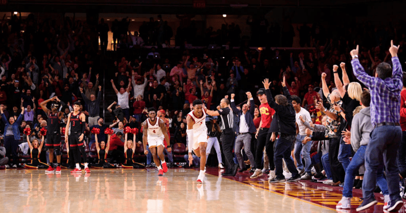 USC basketball fans Galen Center