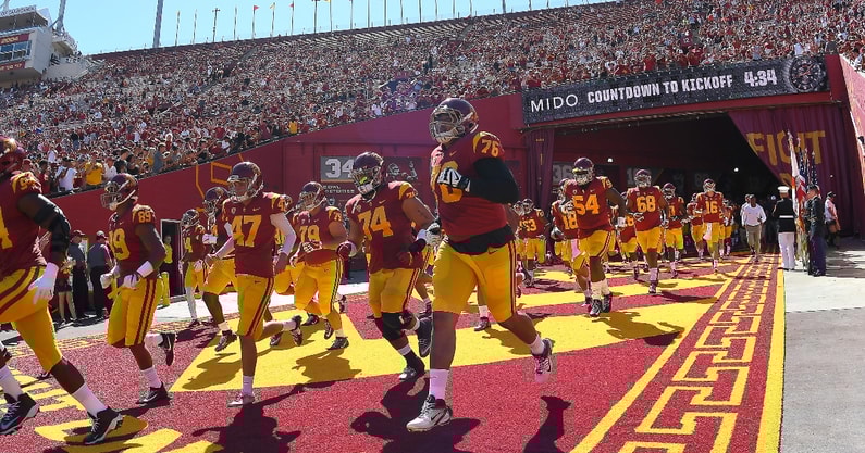donte-williams-theory-usc-home-struggles-coliseum