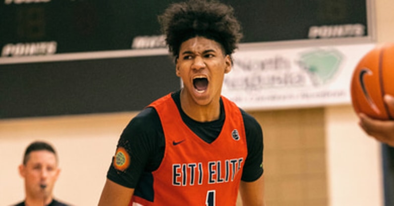 dillon-mitchell-visits-texas-nba-scouts-like-the-longhorns