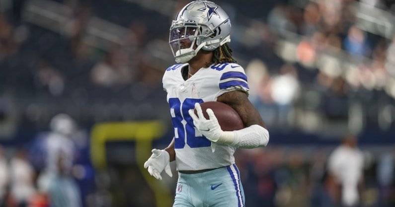 watch-ceedee-lamb-catches-milestone-touchdown-for-cowboys-dallas-franchise-2500
