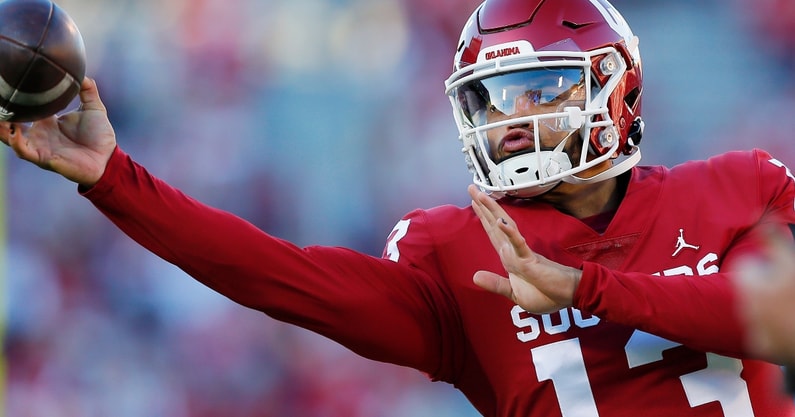 oklahoma-sooners-quarterback-caleb-williams-named-big-12-offensive-player-of-the-week-lincoln-riley-spencer-rattler