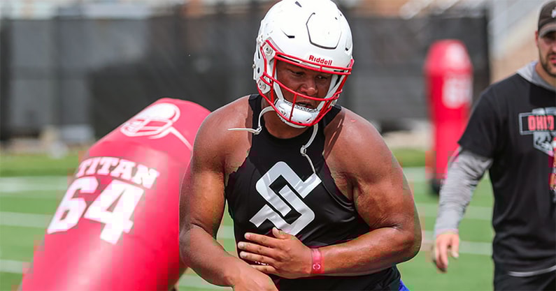 Hero-Kanu-by-Birm-LR