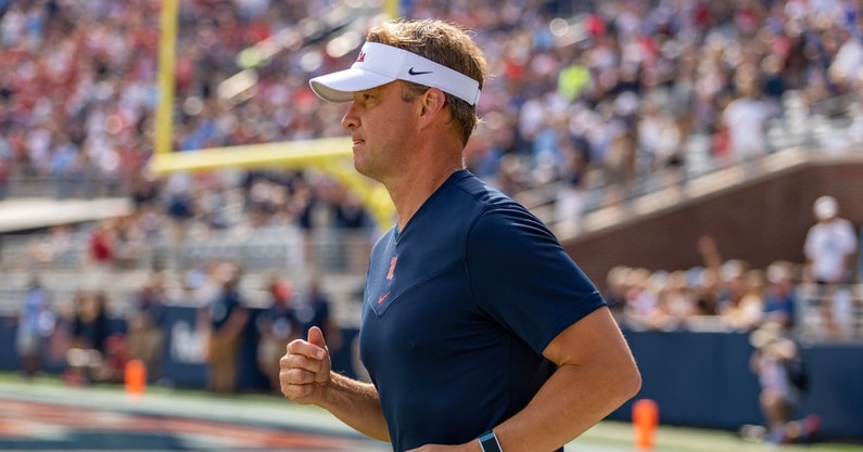 lane-kiffin-responds-criticism-red-zone-offense-decision-making-fourth-down-auburn-tigers