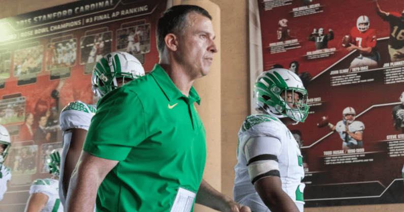 Oregon-Ducks-Mario-Cristobal-blocking-out-distractions-College-Football-Playoff-CFP-push