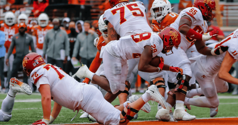 texas-prepares-for-breece-hall-almost-a-year-after-five-star-culture-comment