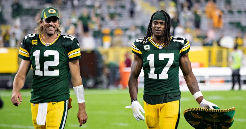 davante-adams-responds-question-about-aaron-rodgers-vaccination-status-covid-green-bay-packers