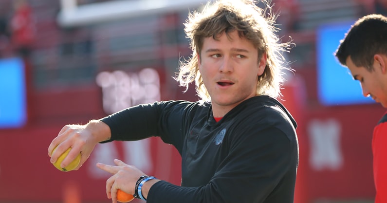 Steve Sarkisian breaks down what makes Quinn Ewers elite quarterback prospect