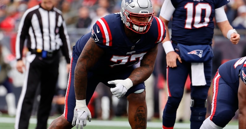 Former Florida offensive tackle Trent Brown makes surprising NFL free agency move New England Patriots
