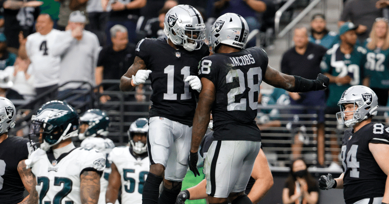 josh-jacobs-staying-contact-with-former-teammate-henry-ruggs-iii-alabama-raiders