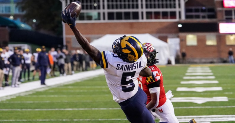 mike-sainristil-proving-too-good-to-keep-off-the-michigan-defense
