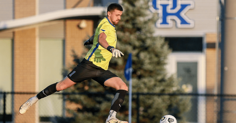 kentucky-mens-soccer-begins-ncaa-tournament-play-tonight