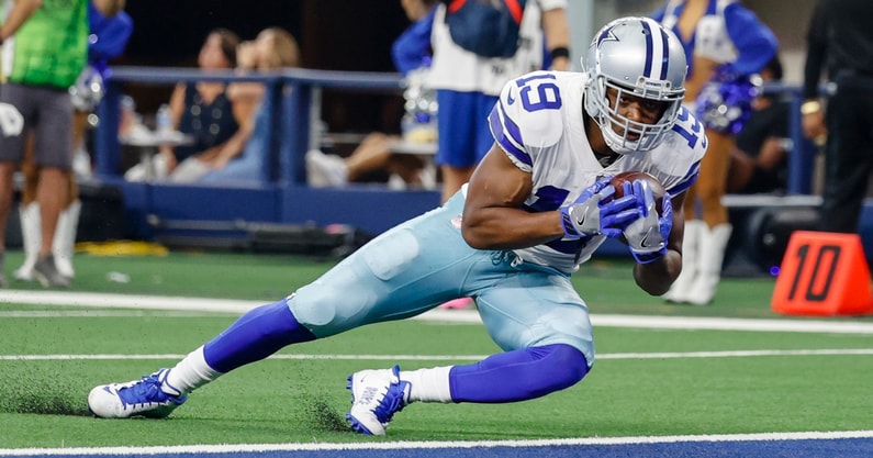 jerry-jones-weighs-in-dallas-cowboys-wide-receiver-amari-cooper-absence-vaccination-status-covid