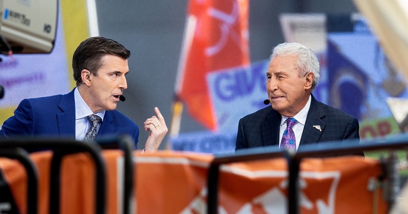 college-gameday-week-13-guest-picker-ohio-state-buckeyes-michigan-wolverines-sebastian-maniscalco
