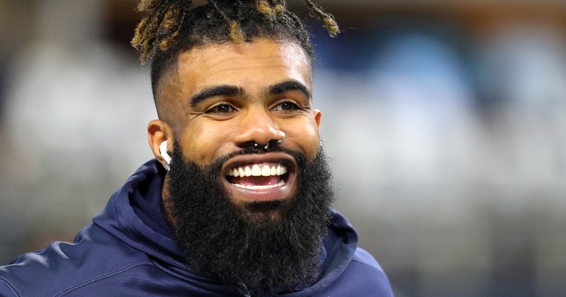 Ezekiel Elliott makes a bizarre free-agency request with very