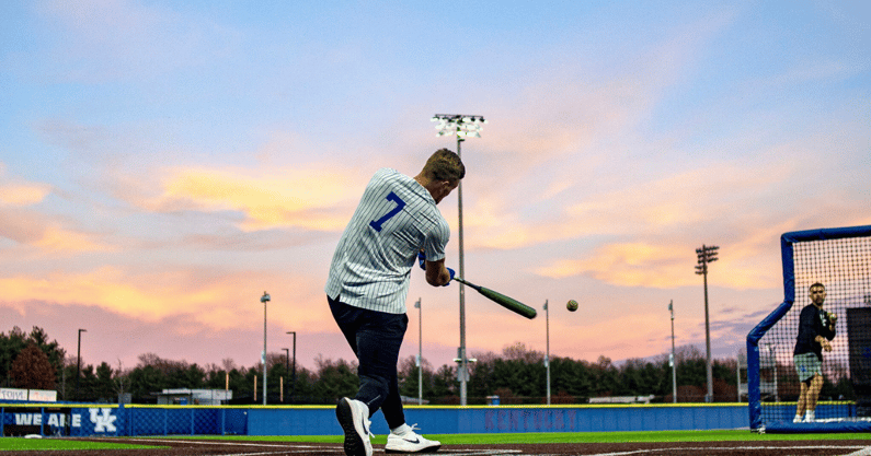 watch-will-levis-hits-dingers-too