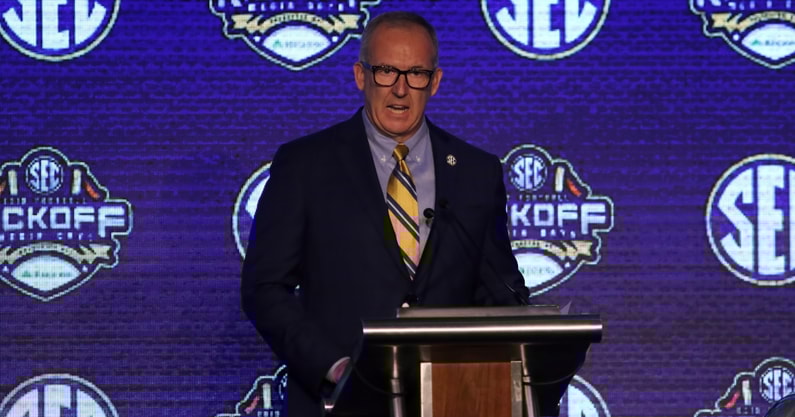 greg-sankey-opens-up-on-progress-with-college-football-playoff-cfp-expansion-talks