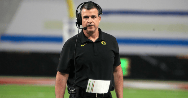 mario-cristobal-leaves-oregon-to-become-next-head-coach-at-miami
