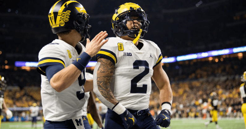michigan-back-blake-corum-sees-a-whole-bunch-of-lightning-at-rb
