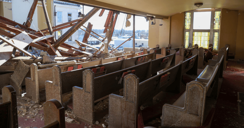 kentucky-tornadoes-the-god-who-knows-what-its-like