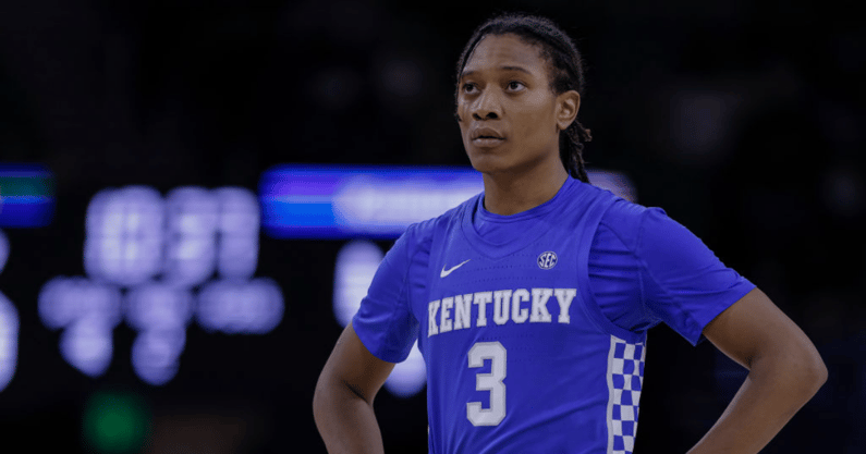 kentucky-ap-poll-rankings-after-notre-dame-loss